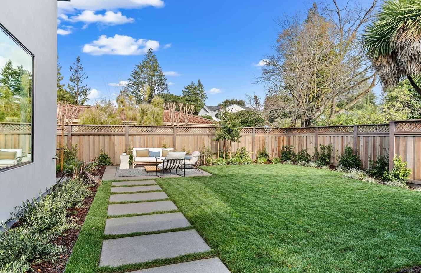 972 Olive St, Menlo Park CA  94025-5751 exterior