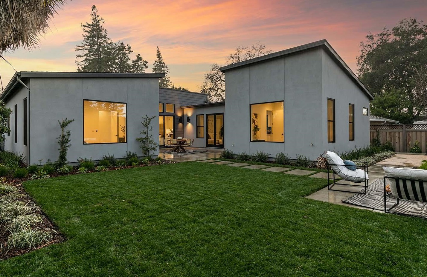 972 Olive St, Menlo Park CA  94025-5751 exterior