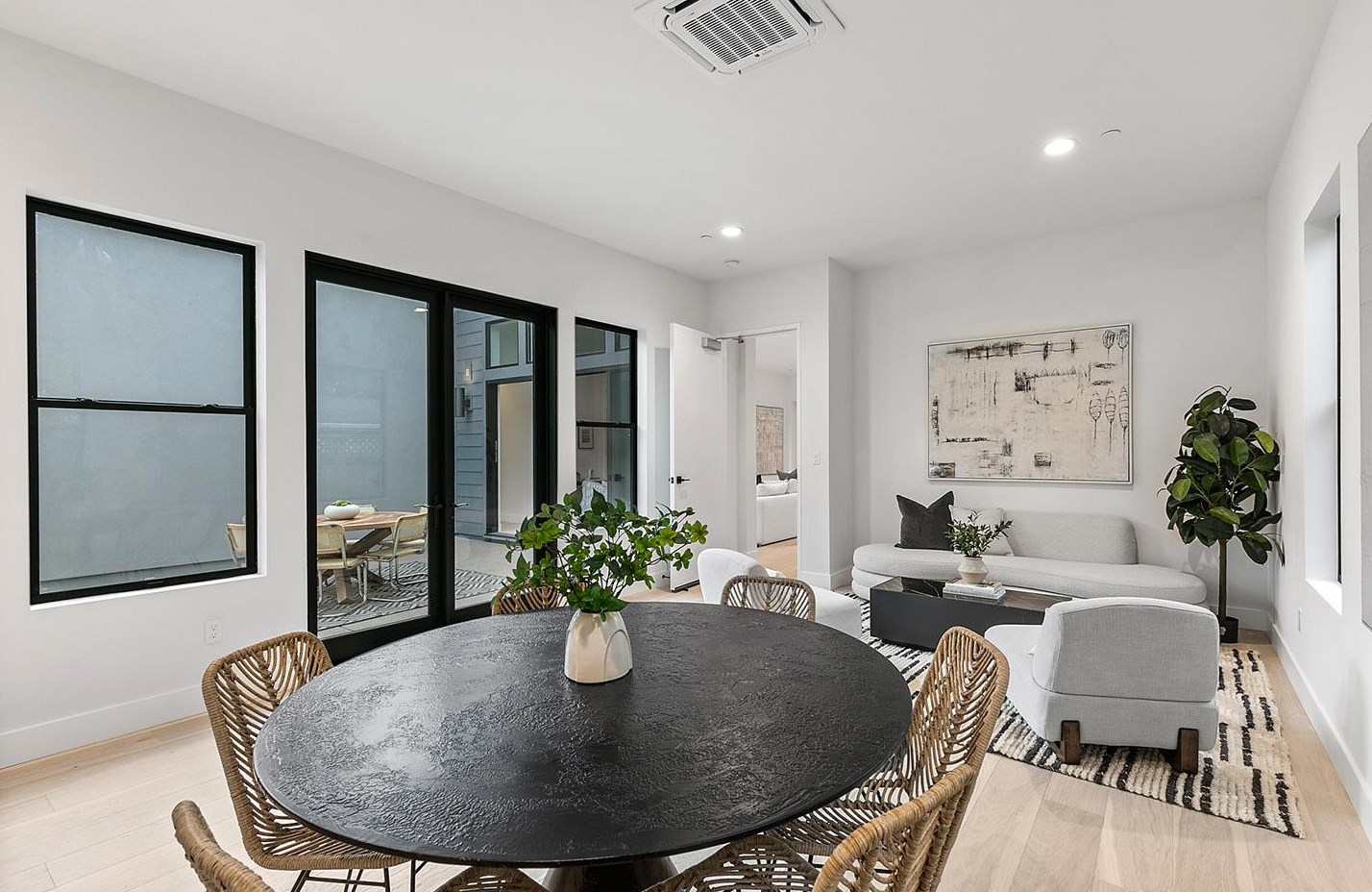 972 Olive St, Menlo Park CA  94025-5751 exterior