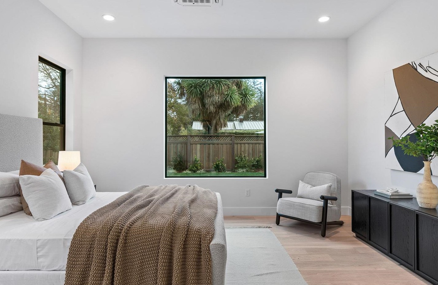 972 Olive St, Menlo Park CA  94025-5751 exterior