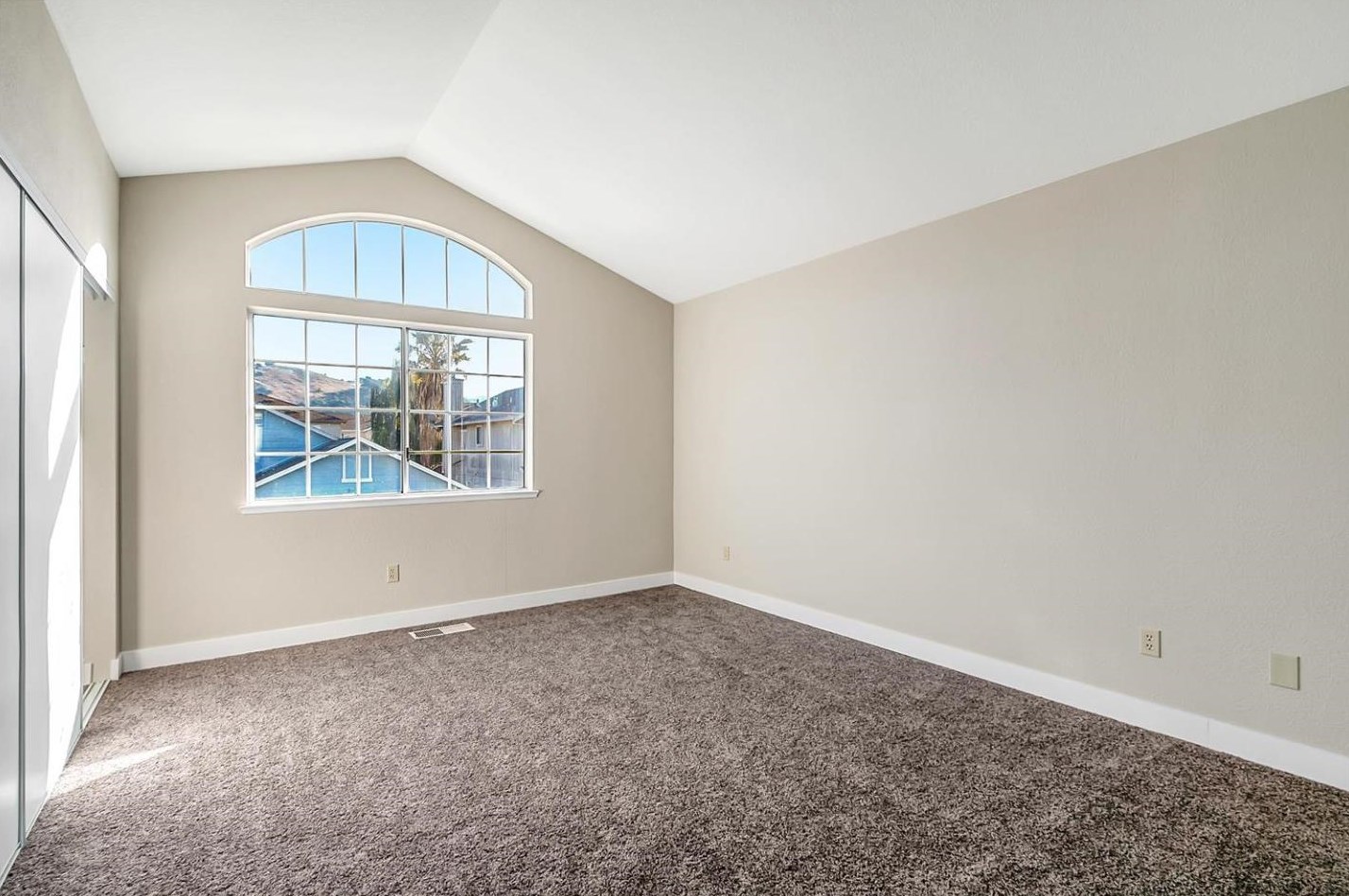 717 Deerfield Dr, Vallejo CA  94503 exterior