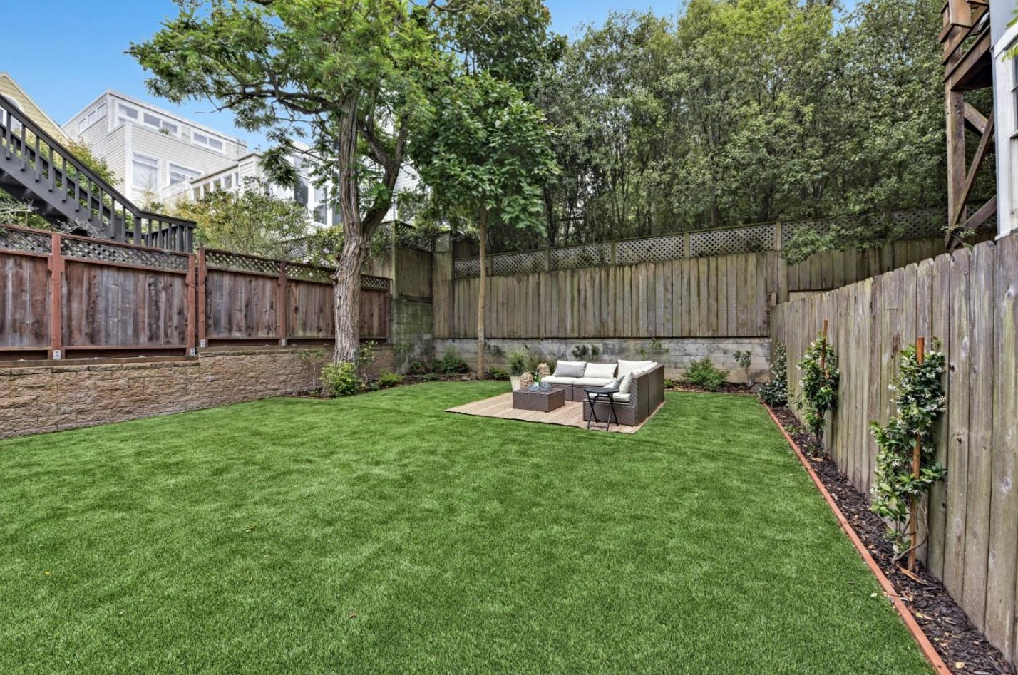 1431 Oak St, San Francisco CA  94117-2117 exterior
