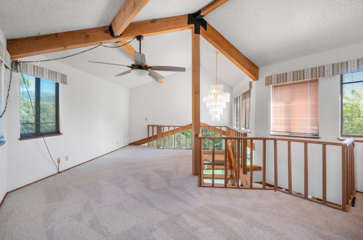 16955 Oakridge Ln, Morgan Hill CA  95037-6819 exterior