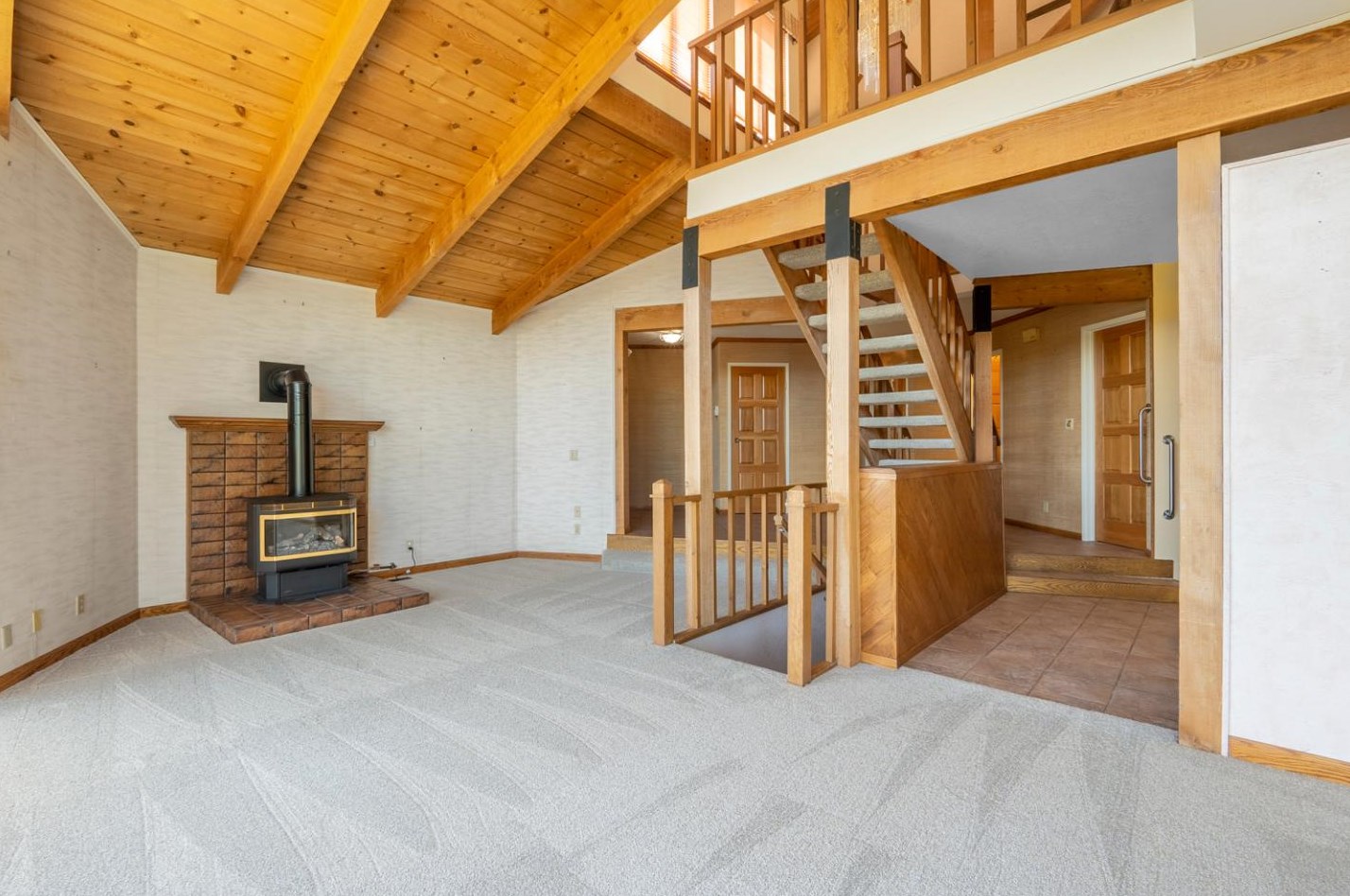 16955 Oakridge Ln, Morgan Hill CA  95037-6819 exterior