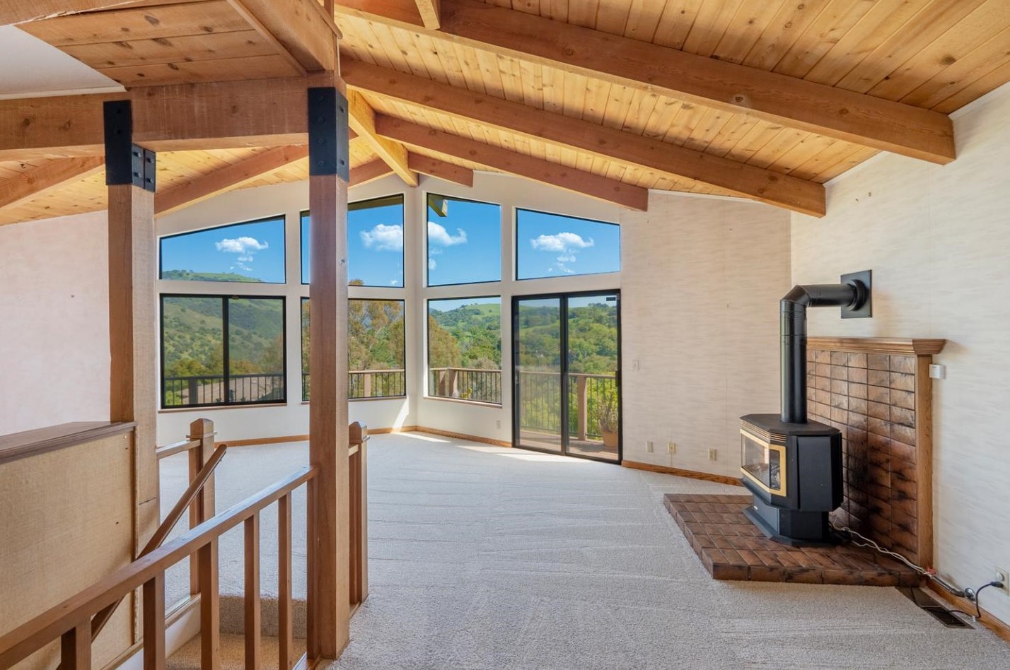 16955 Oakridge Ln, Morgan Hill CA  95037-6819 exterior