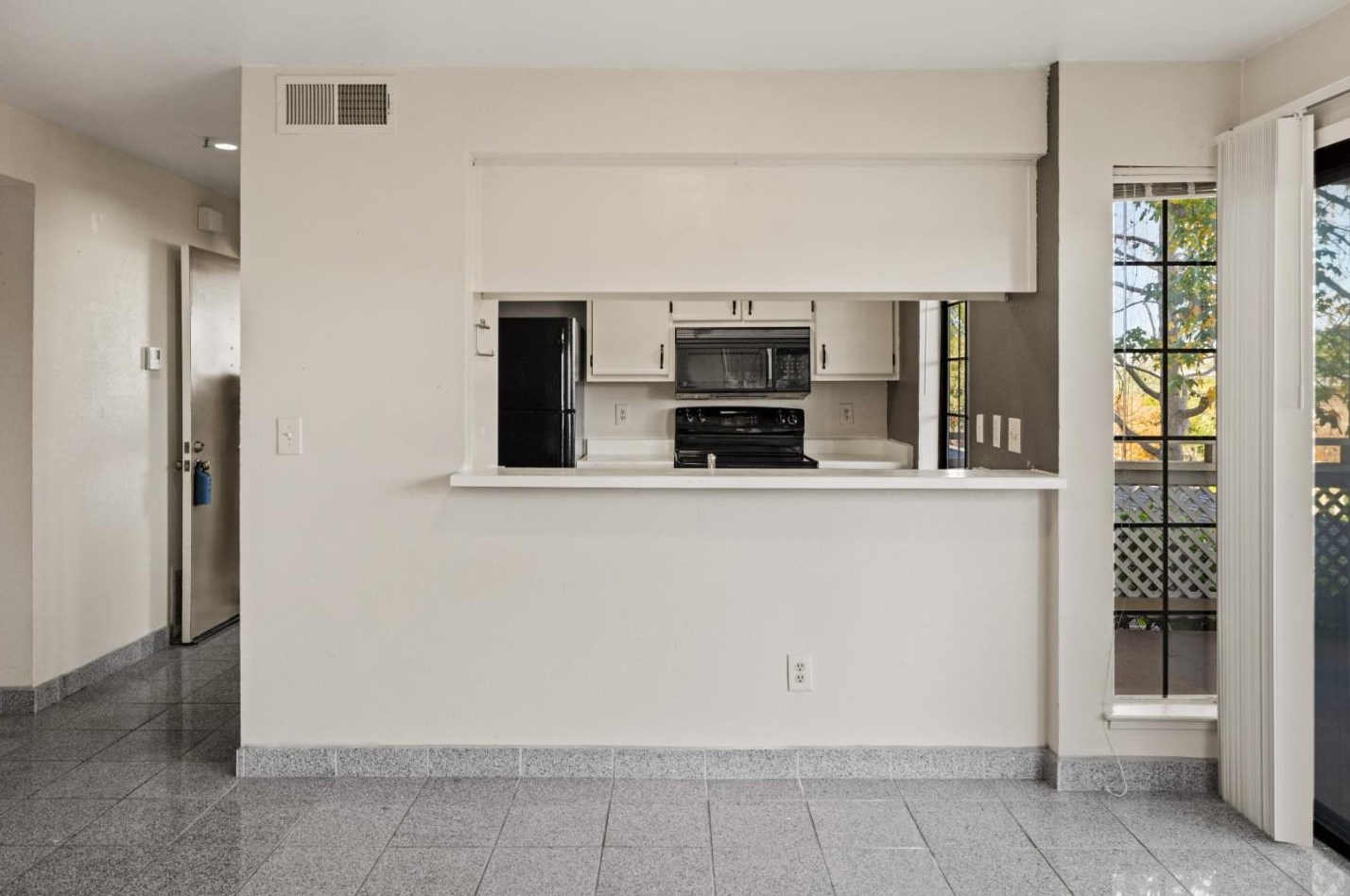 230 Pheasant Rdg Rd, Monterey CA  93940-5763 exterior