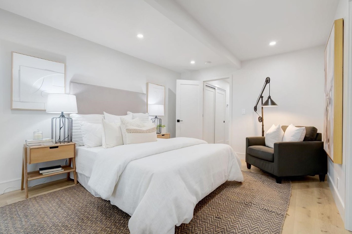 10 Woodcreek Ct, San Mateo CA  94402-4023 exterior