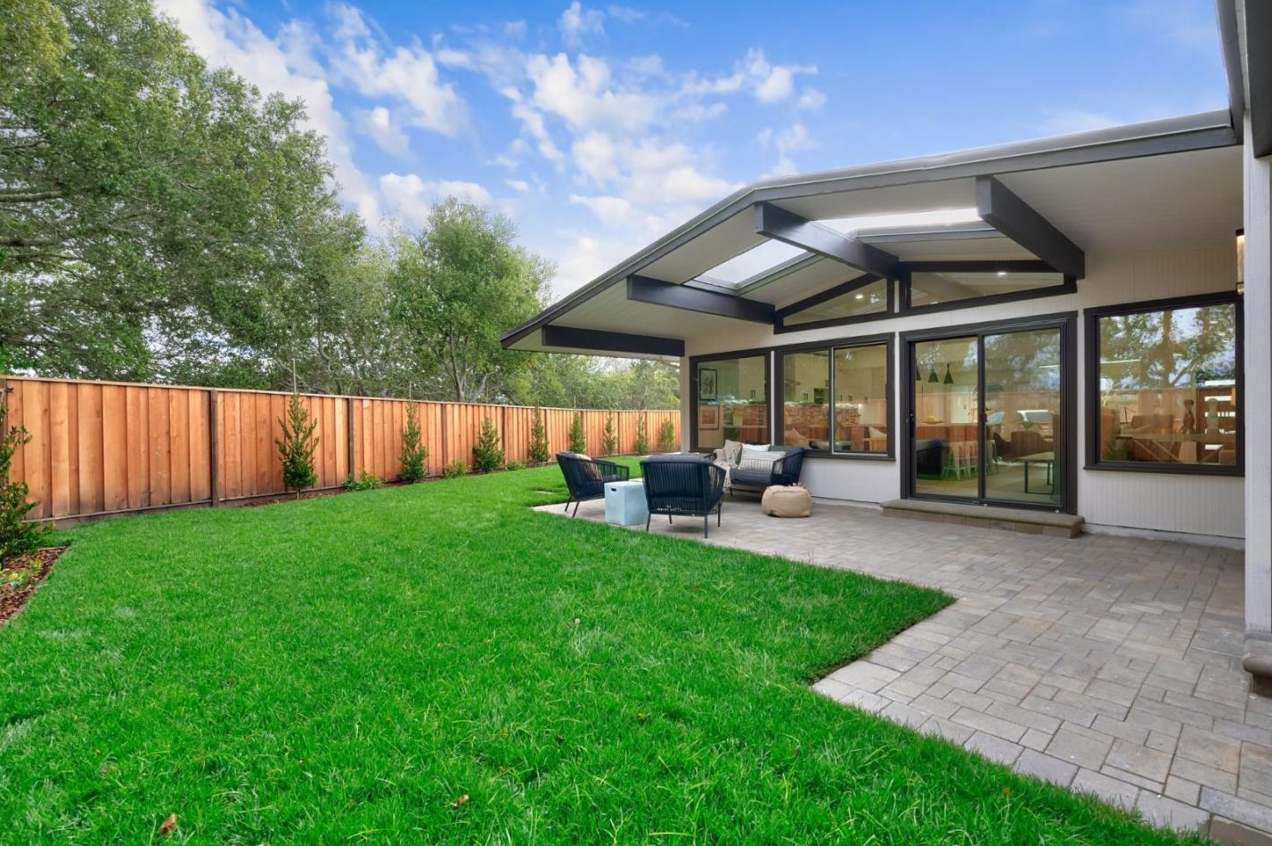 10 Woodcreek Ct, San Mateo CA  94402-4023 exterior