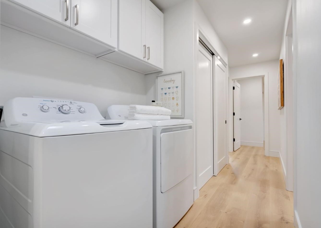 10 Woodcreek Ct, San Mateo CA  94402-4023 exterior