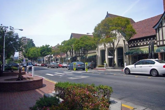 3821 Edison St, San Mateo CA  94403-4541 exterior