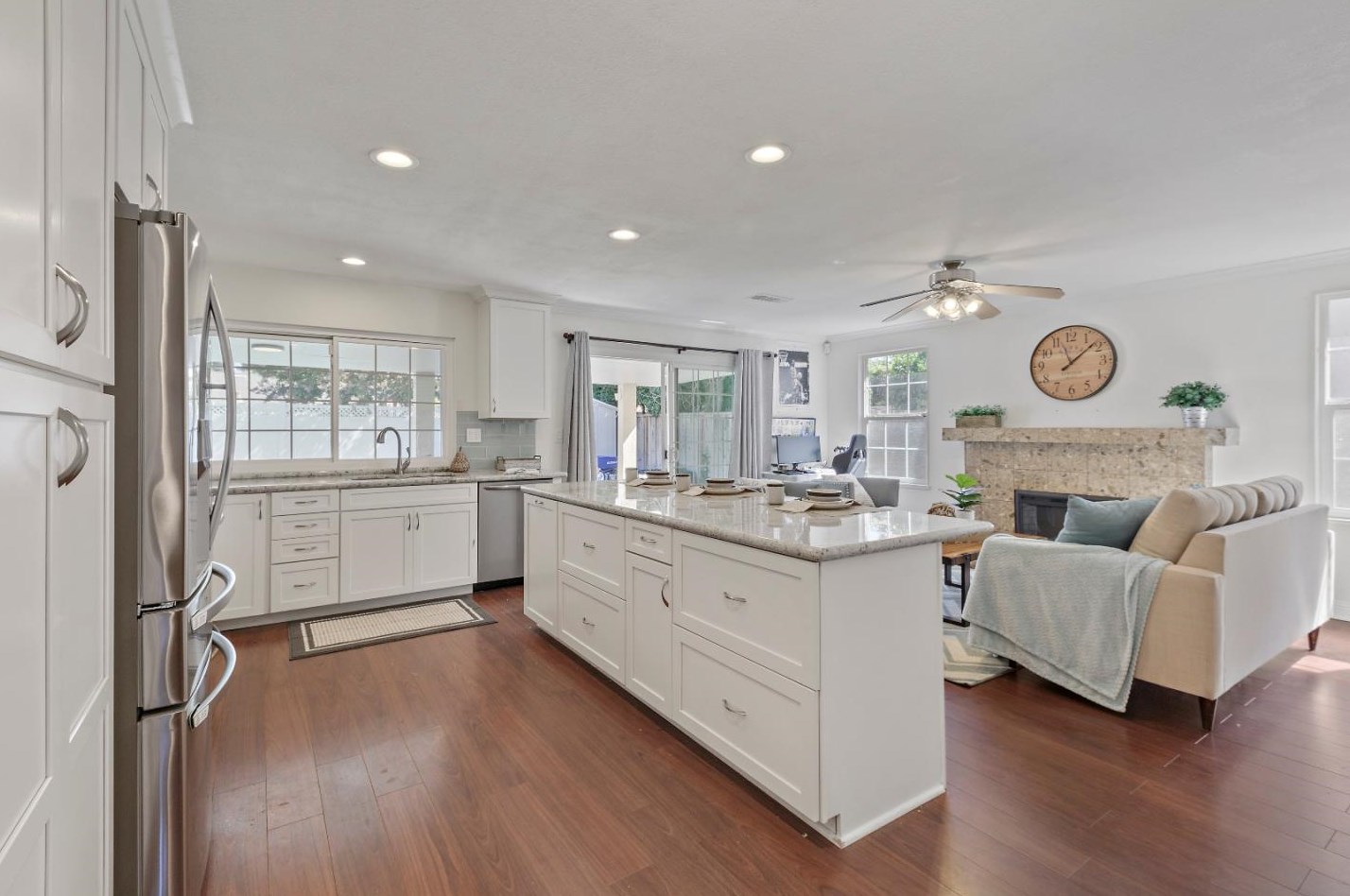 7180 Orchard Dr, Gilroy CA  95020-6307 exterior