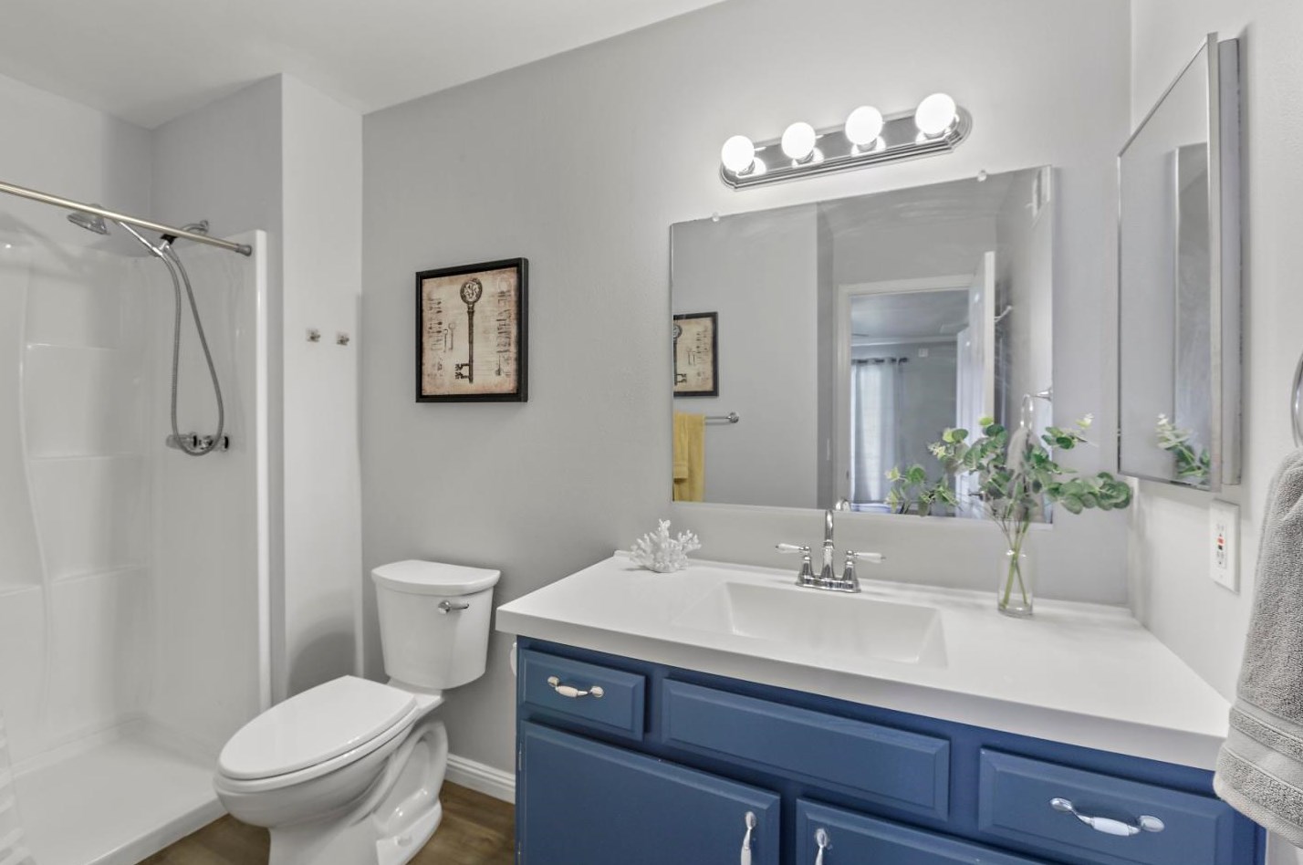 7180 Orchard Dr, Gilroy CA  95020-6307 exterior