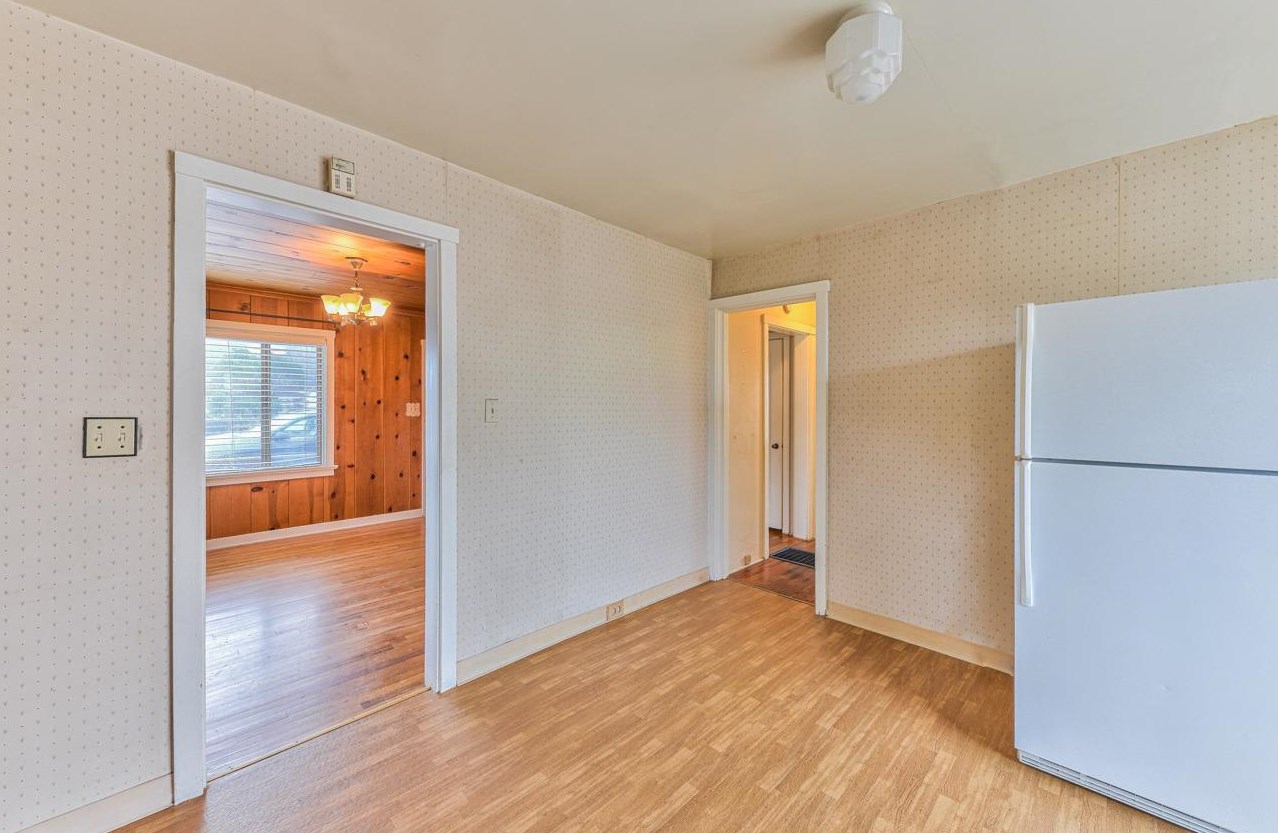 255 Oxner St, Monterey CA  93940-3707 exterior