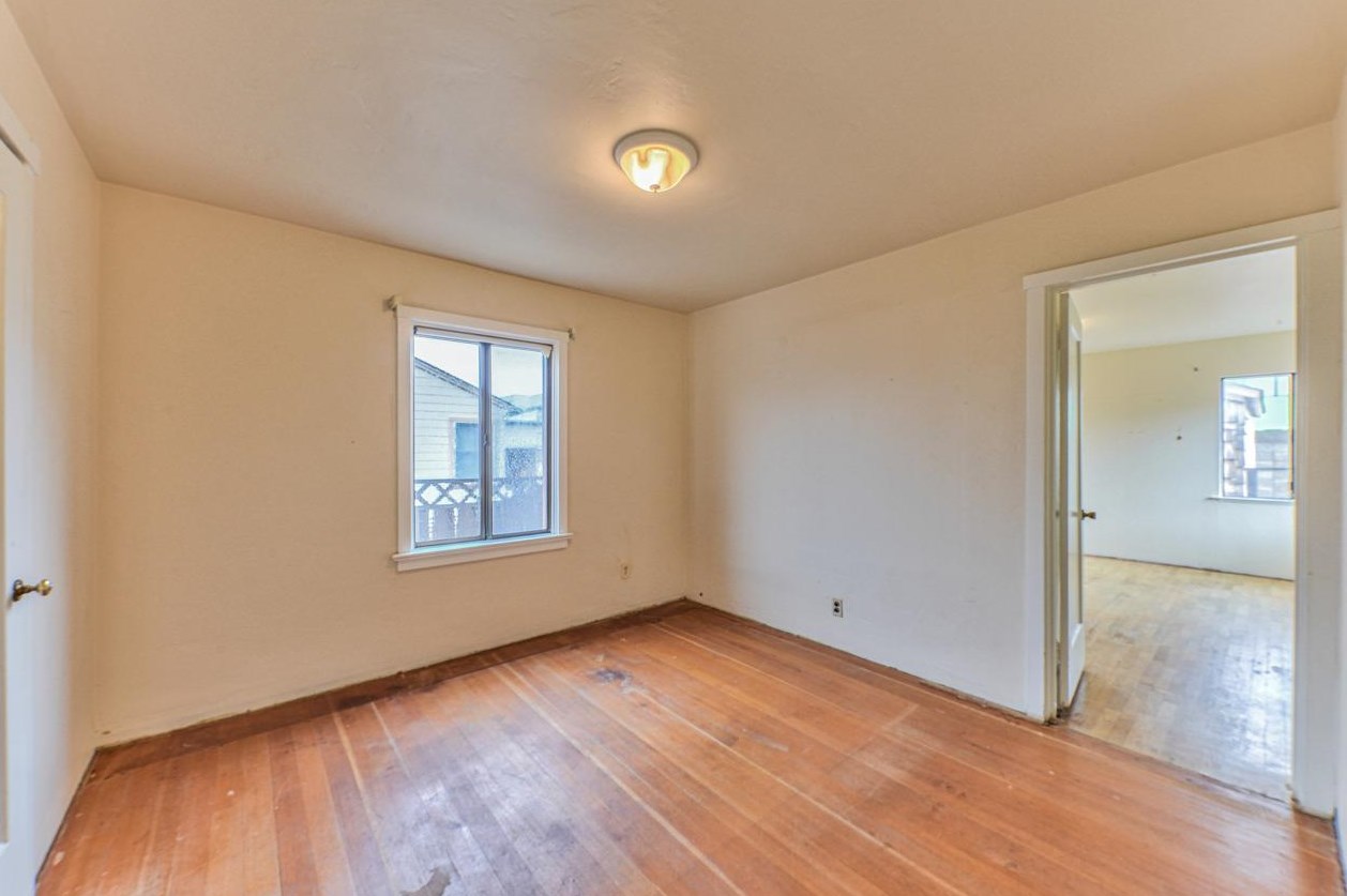 255 Oxner St, Monterey CA  93940-3707 exterior