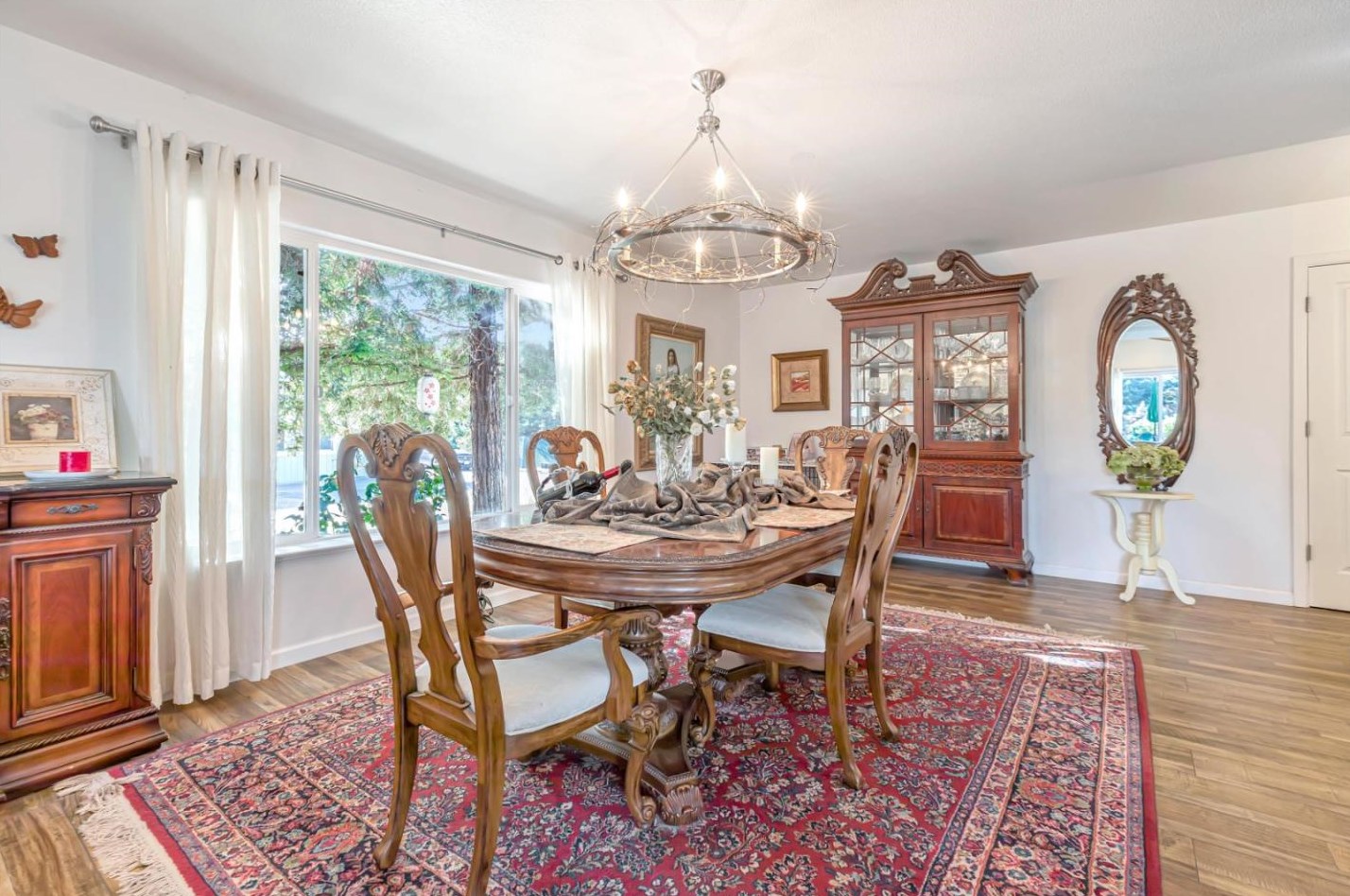 233 Menzel Rd, Hollister CA  95023-9745 exterior