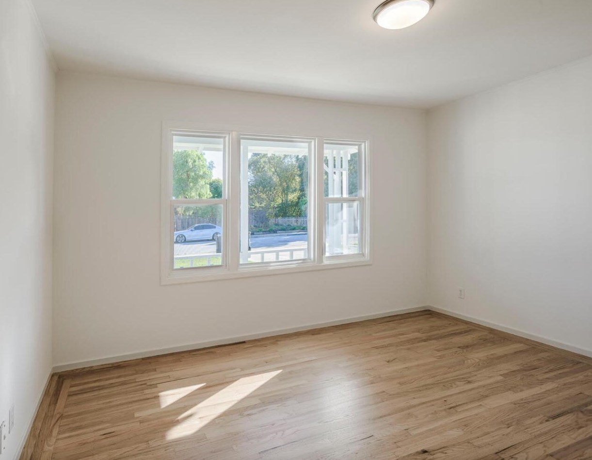 125 Otay Ave, San Mateo CA  94403-2839 exterior