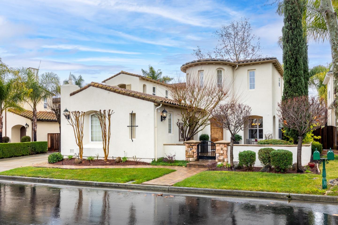 2481 Club Dr, Gilroy, CA 95020 MLS ML81952044 Coldwell Banker