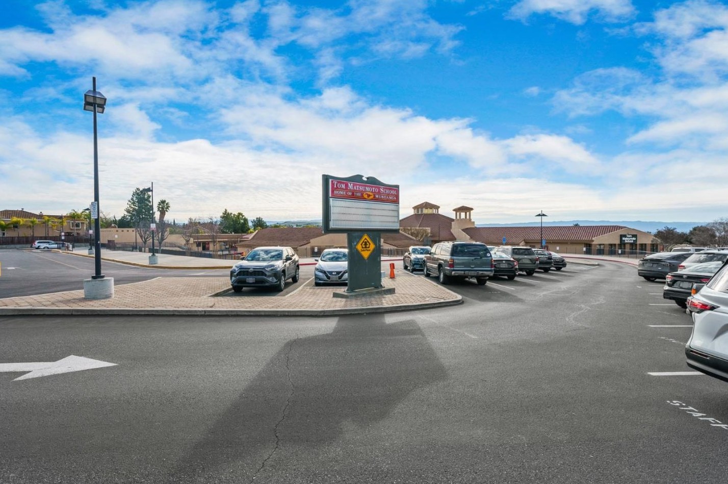 4033 Emerald Isle Ln, San Jose CA  95135-1167 exterior