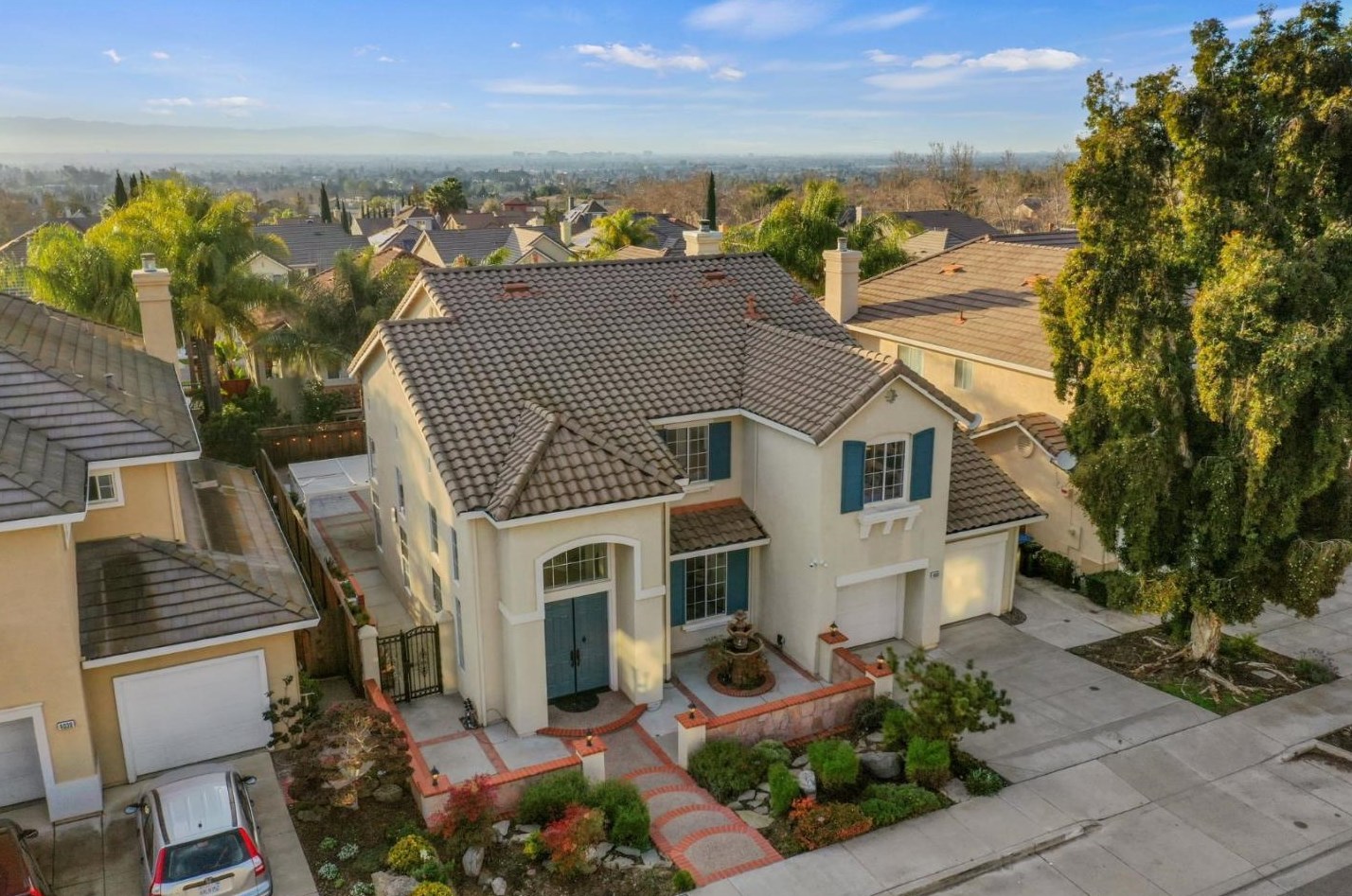 4033 Emerald Isle Ln, San Jose CA  95135-1167 exterior