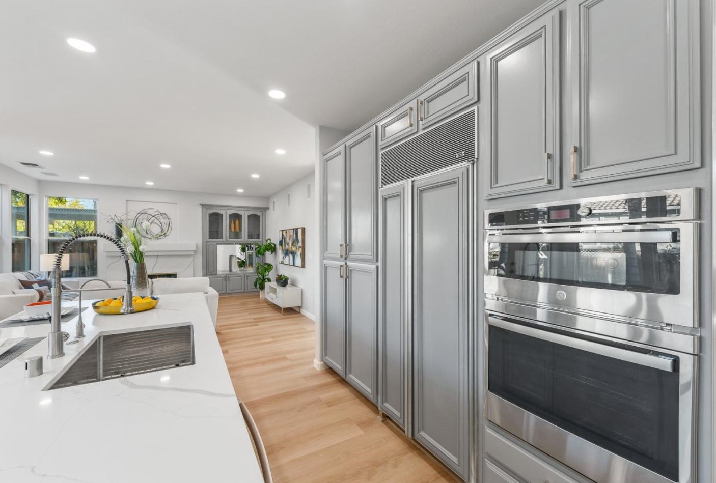 4033 Emerald Isle Ln, San Jose CA  95135-1167 exterior