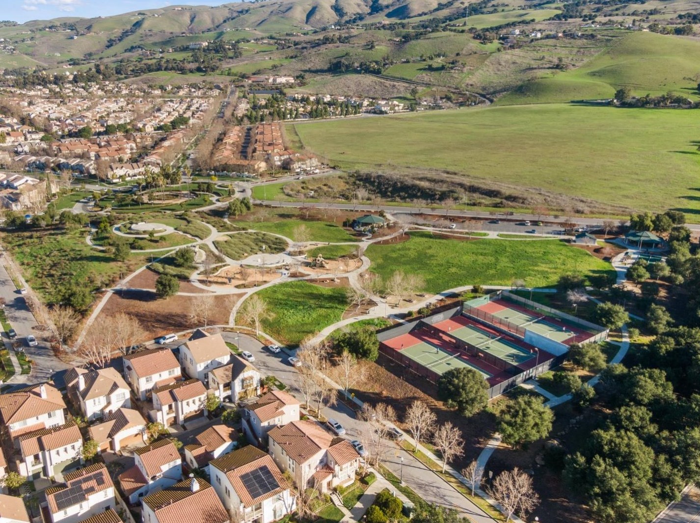 4033 Emerald Isle Ln, San Jose CA  95135-1167 exterior