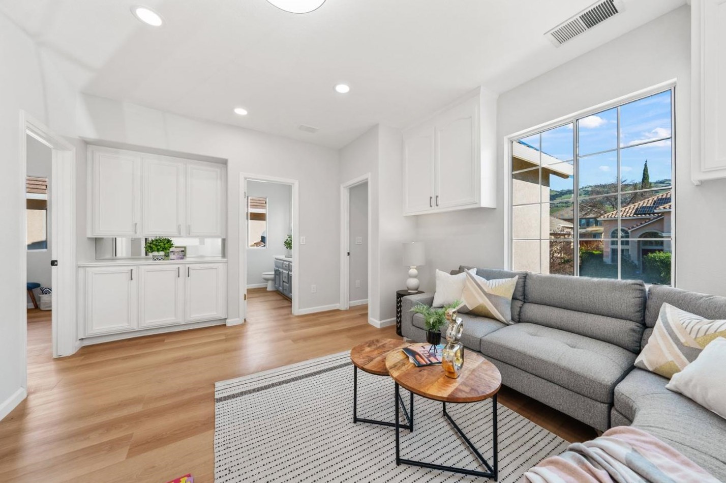 4033 Emerald Isle Ln, San Jose CA  95135-1167 exterior