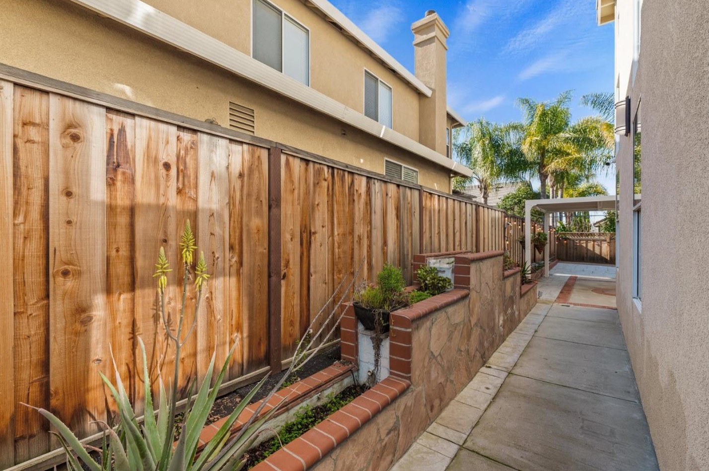 4033 Emerald Isle Ln, San Jose CA  95135-1167 exterior