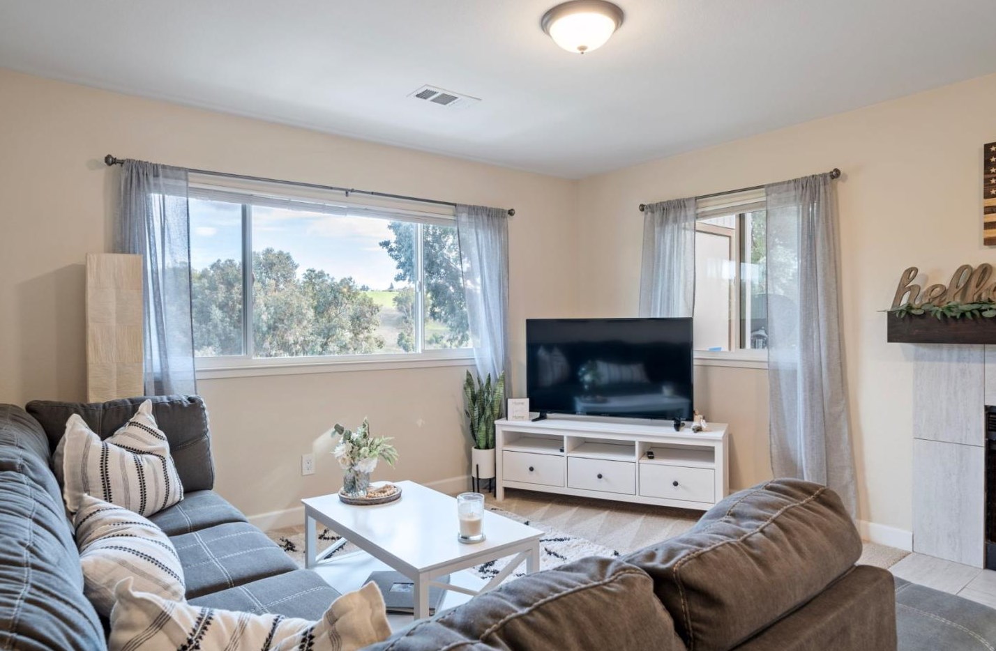 229 Nautical Ct, Vallejo CA  94591-7543 exterior