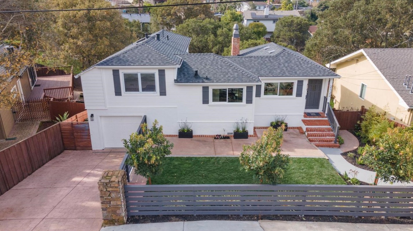 2122 Frst Ave, Belmont CA 94002-1504 exterior