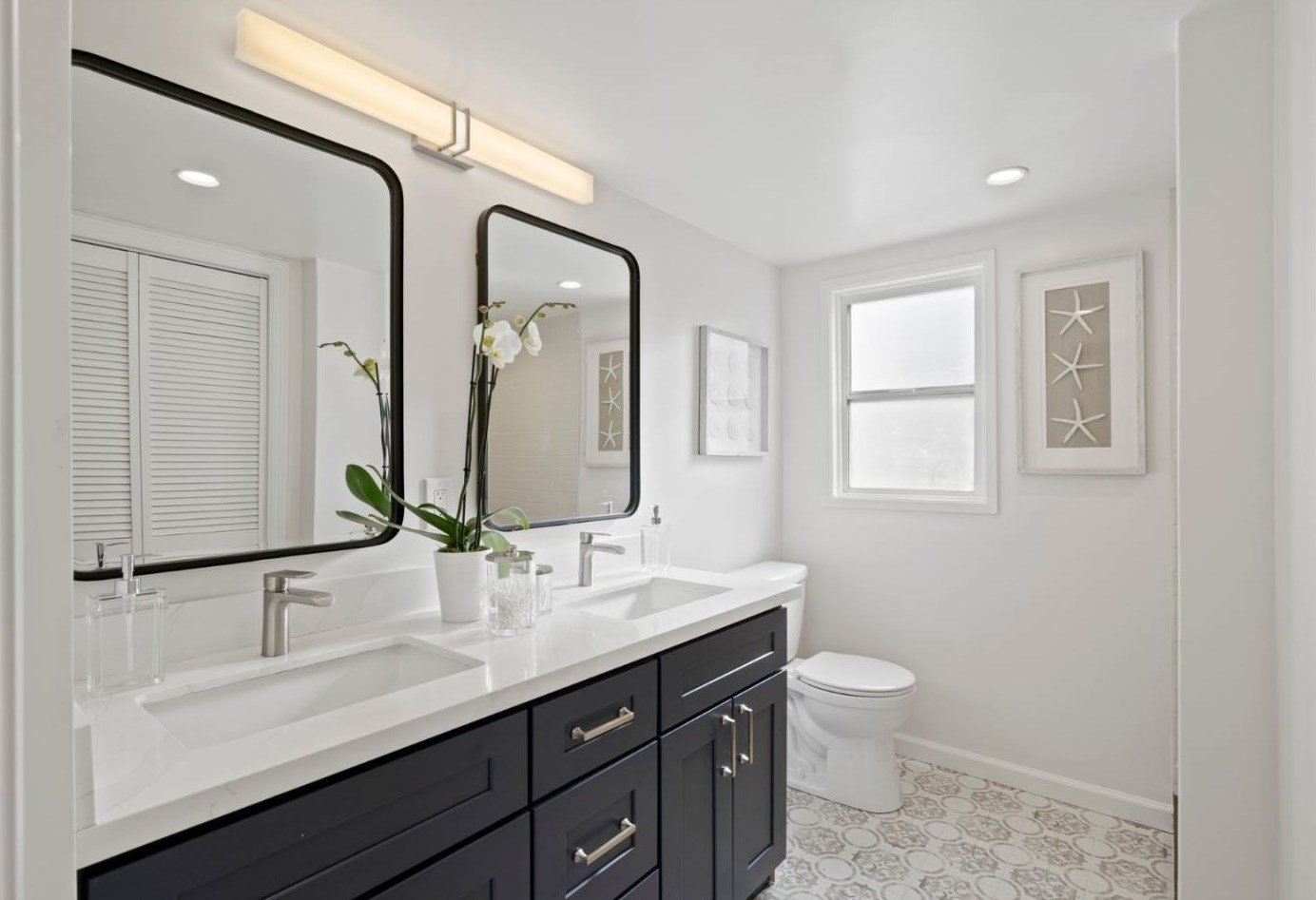 2122 Frst Ave, Belmont CA 94002-1504 exterior