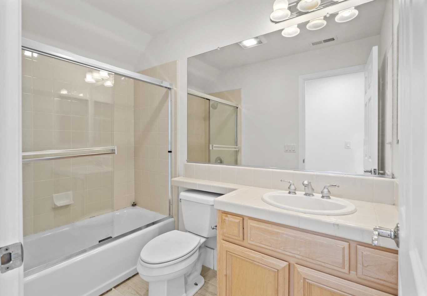 3921 Carracci Ln, San Jose CA  95135-1732 exterior