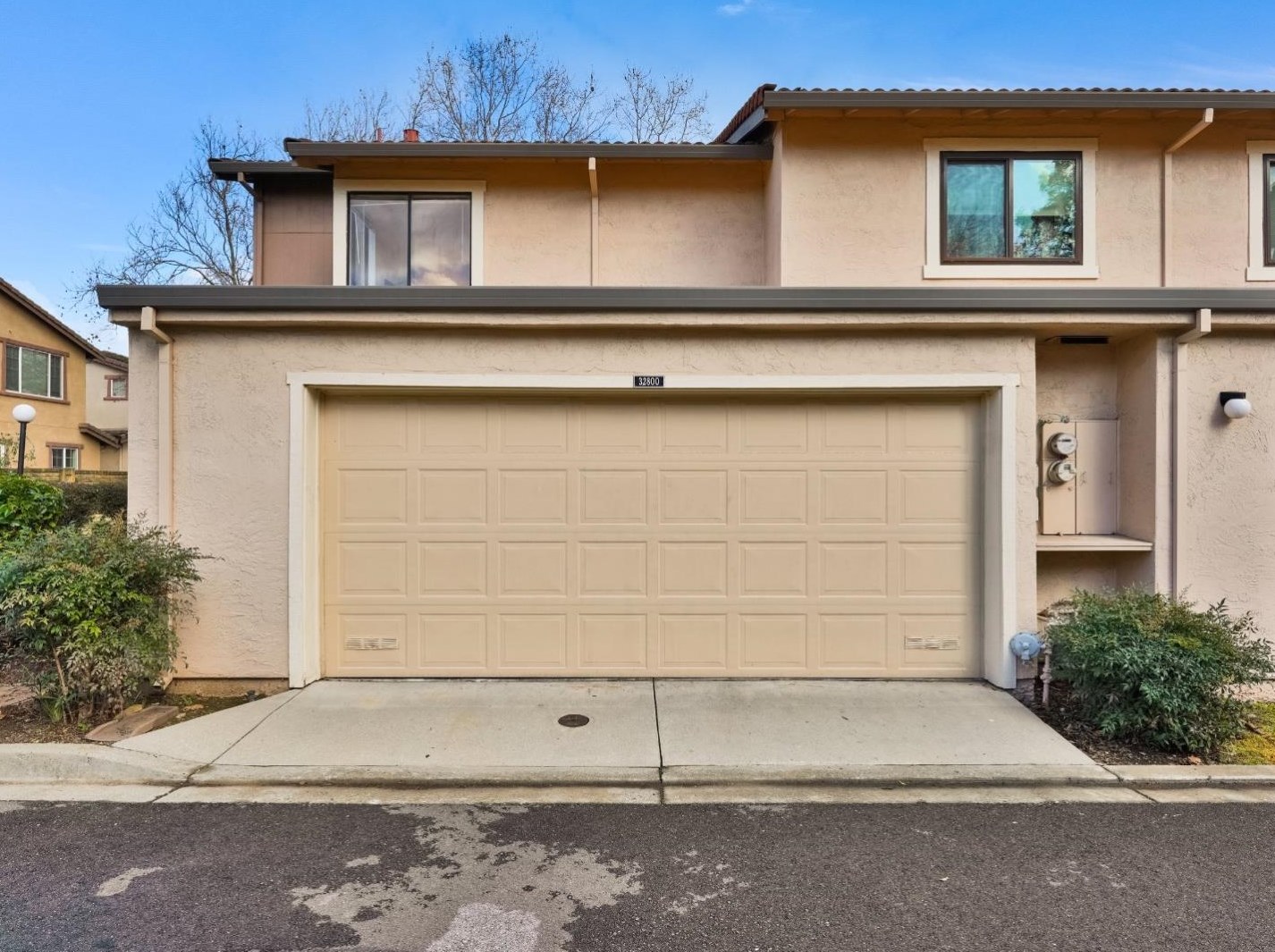 32800 Arbor Vine Dr, Union City CA 94587-4124 exterior