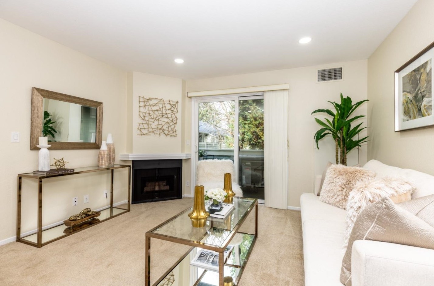 2713 Somerset Park Cir, San Jose CA  95132-2274 exterior