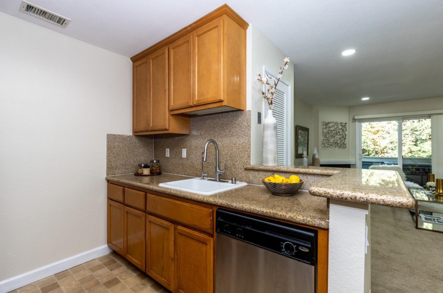 2713 Somerset Park Cir, San Jose CA  95132-2274 exterior
