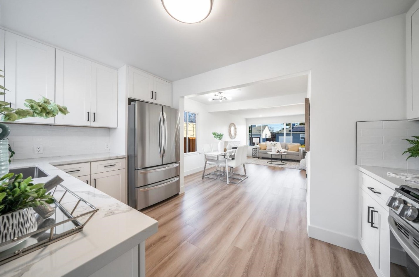 23 Prague St, San Mateo CA  94401-1310 exterior