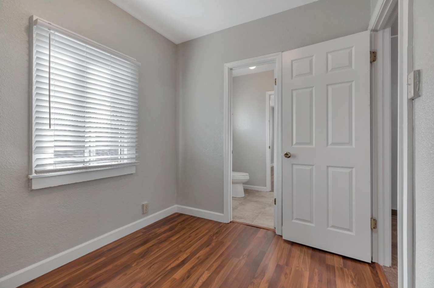 1023 Victoria St, Hollister CA  95023-4847 exterior