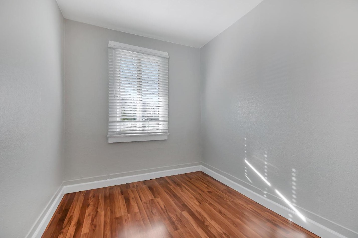 1023 Victoria St, Hollister CA  95023-4847 exterior