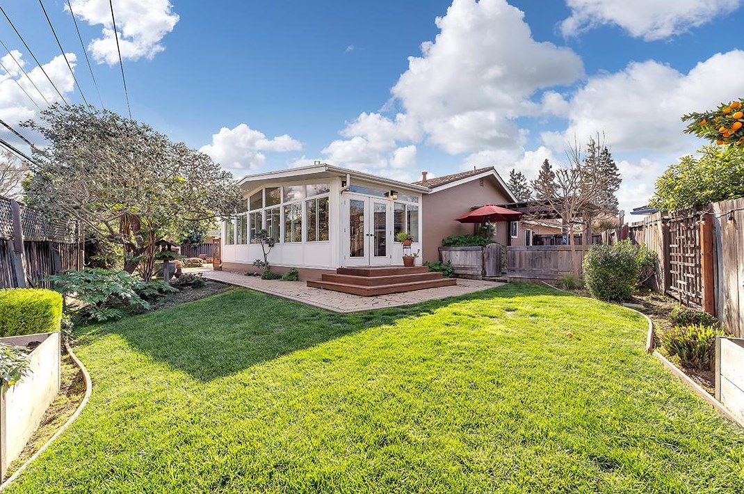 1214 Greenbriar Ave, San Jose CA  95128-4011 exterior
