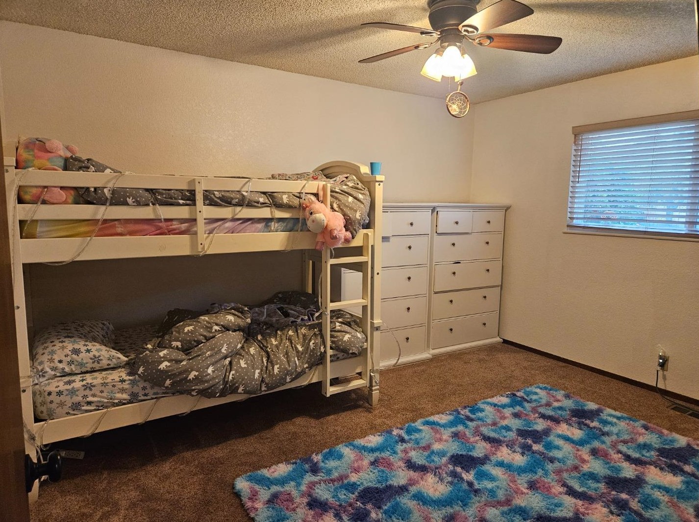 1051 Greenwood Pl, Salinas CA  93901-1813 exterior