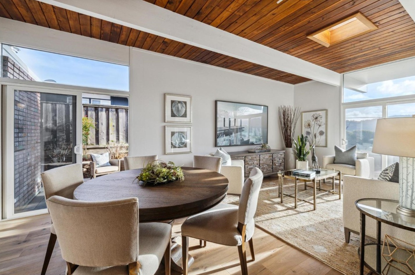 1636 Lexington Ave, San Mateo CA  94402-3836 exterior