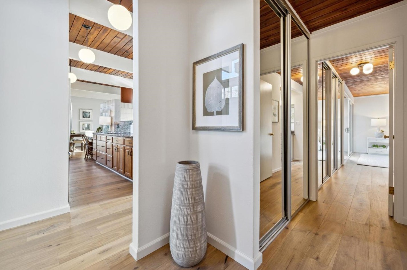 1636 Lexington Ave, San Mateo CA  94402-3836 exterior