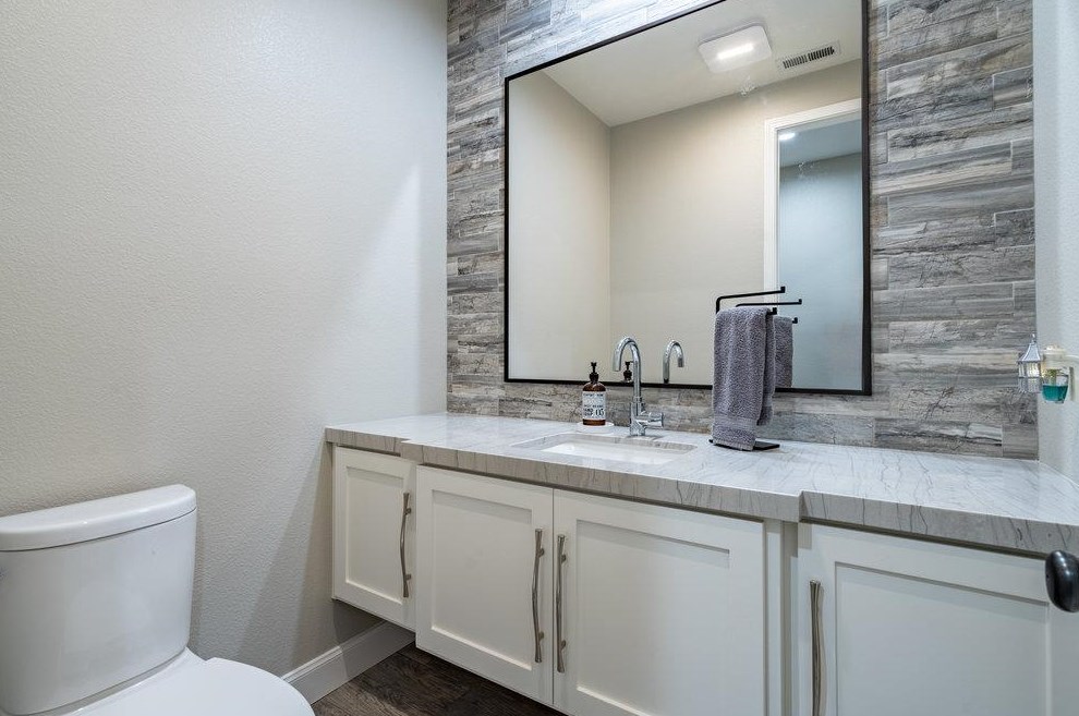1235 Quail Ridge Way, Hollister CA  95023-9180 exterior