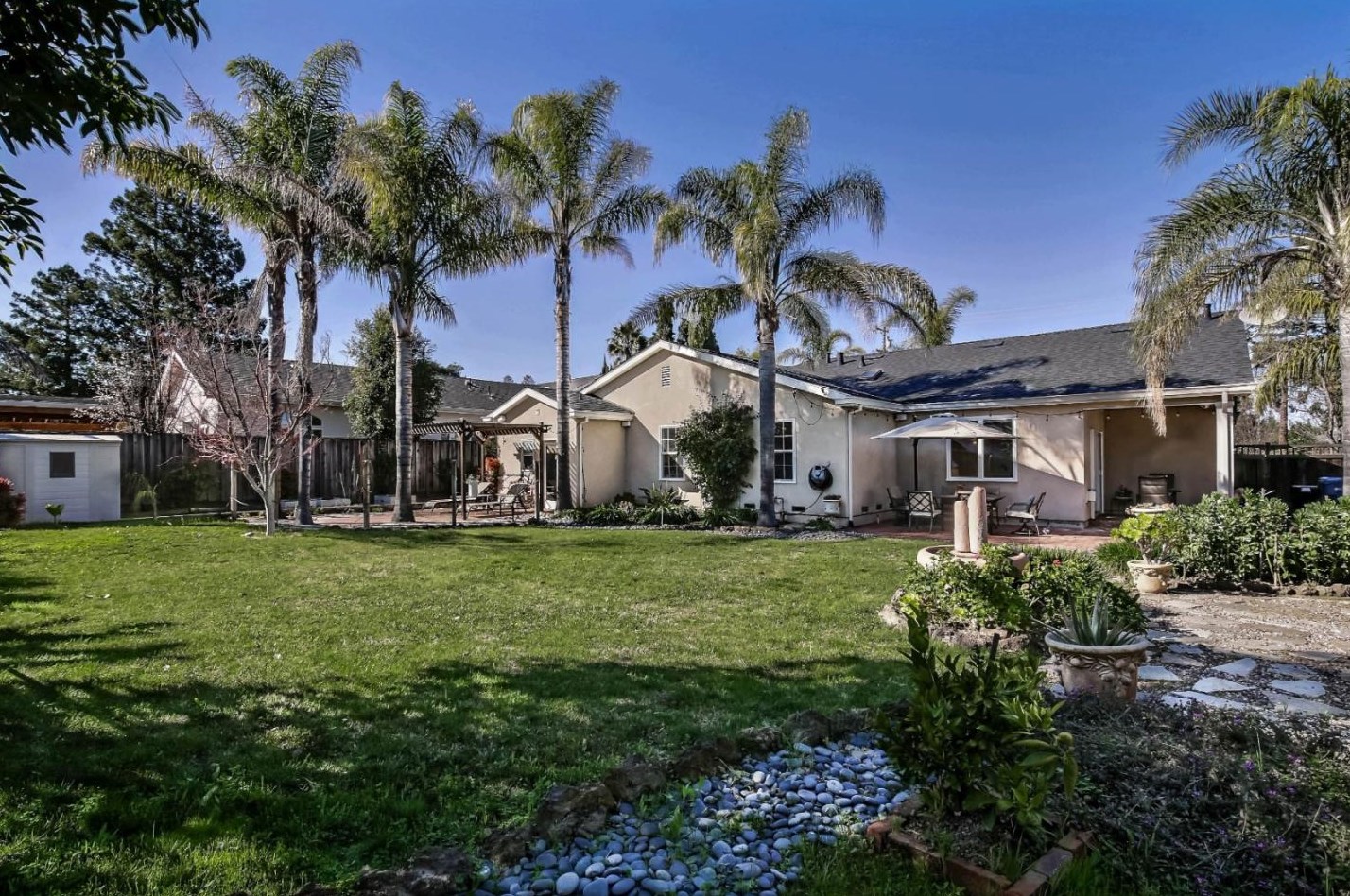 18830 Devon Ave, Saratoga CA  95070-4606 exterior