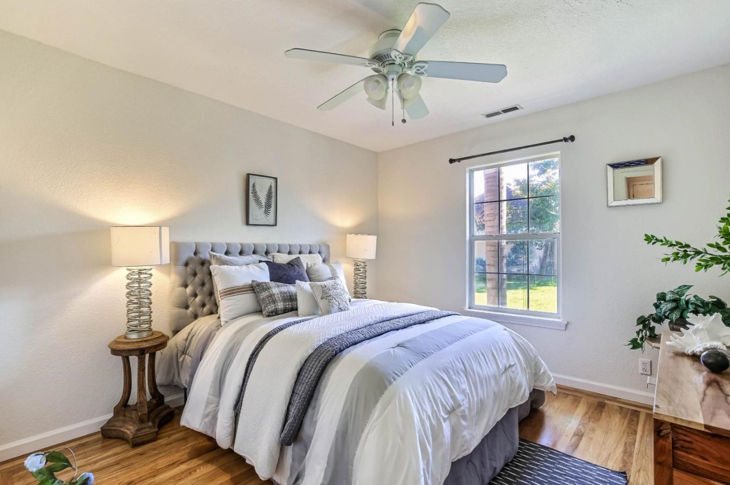 18830 Devon Ave, Saratoga CA  95070-4606 exterior