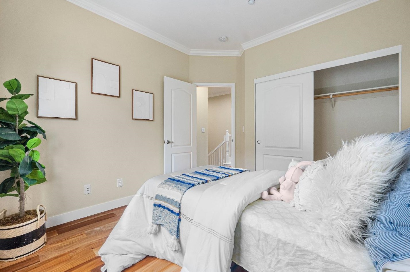 583 Monterey Ter, Sunnyvale CA  94089-1596 exterior