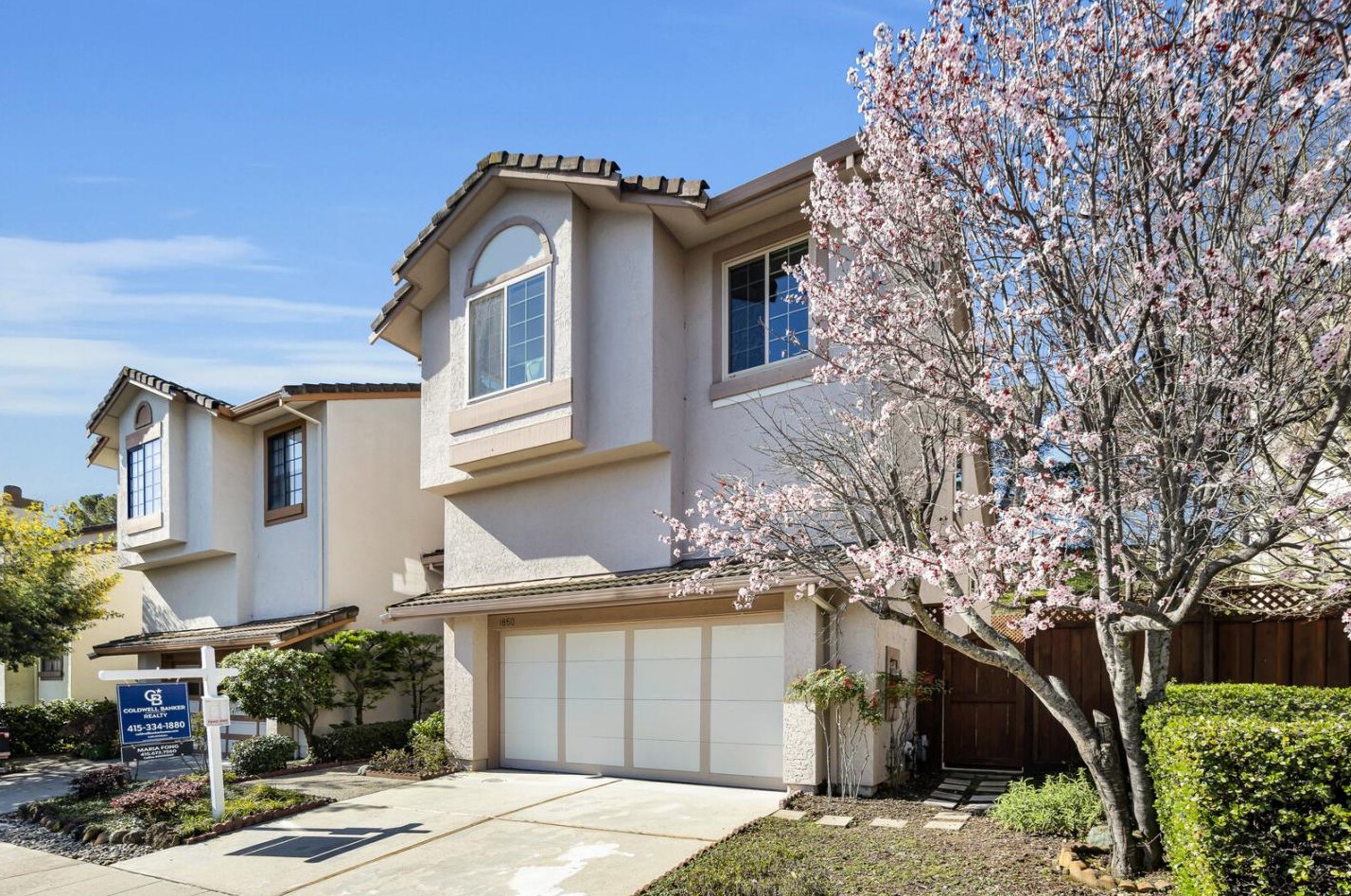 1850 Parkwood Dr, San Mateo CA  94403-3958 exterior