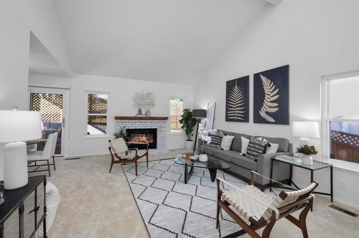 1850 Parkwood Dr, San Mateo CA  94403-3958 exterior