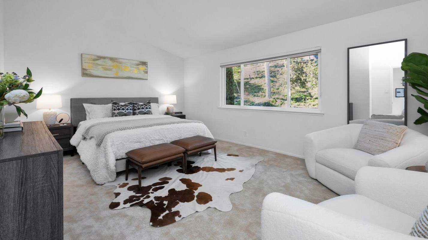 1850 Parkwood Dr, San Mateo CA  94403-3958 exterior