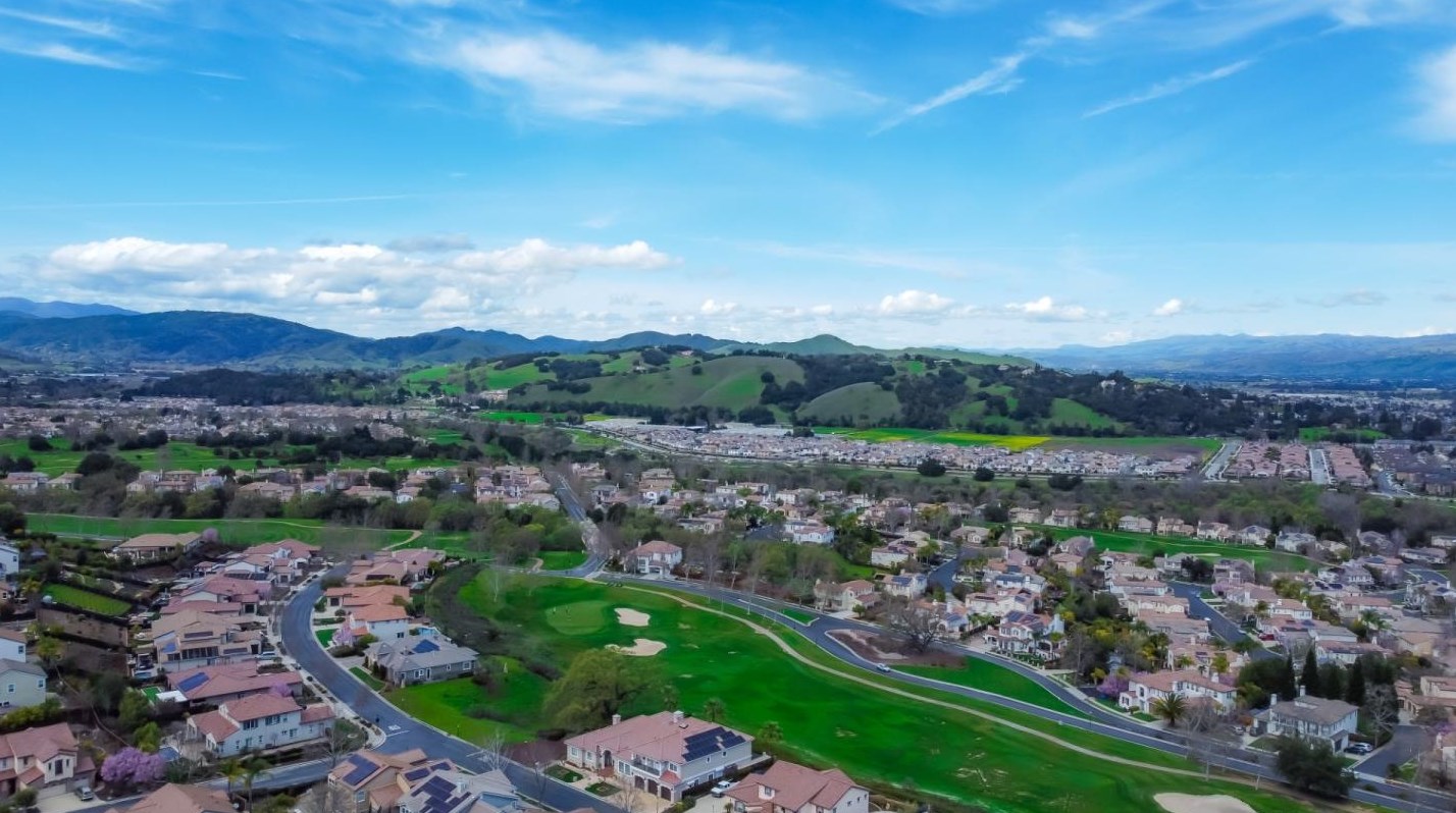 7145 Lahinch Dr, Gilroy CA  95020-3058 exterior
