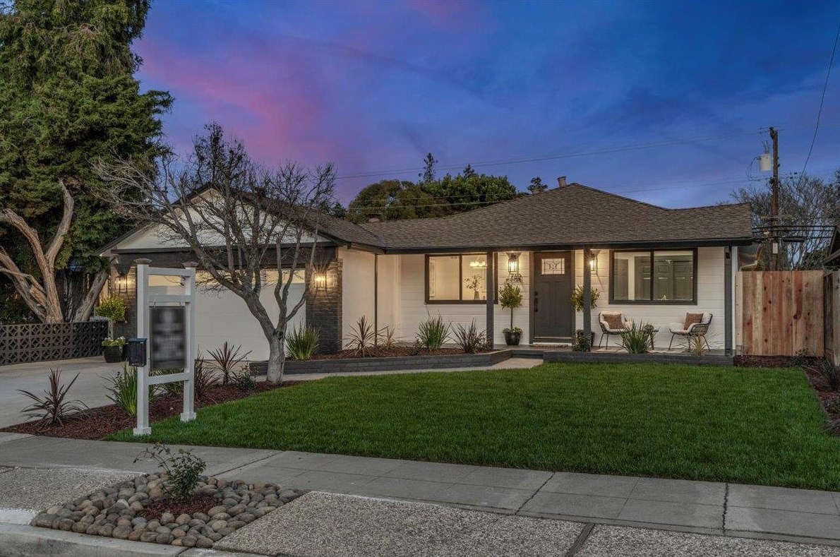 760 Peach Ave, Sunnyvale CA  94087-1147 exterior